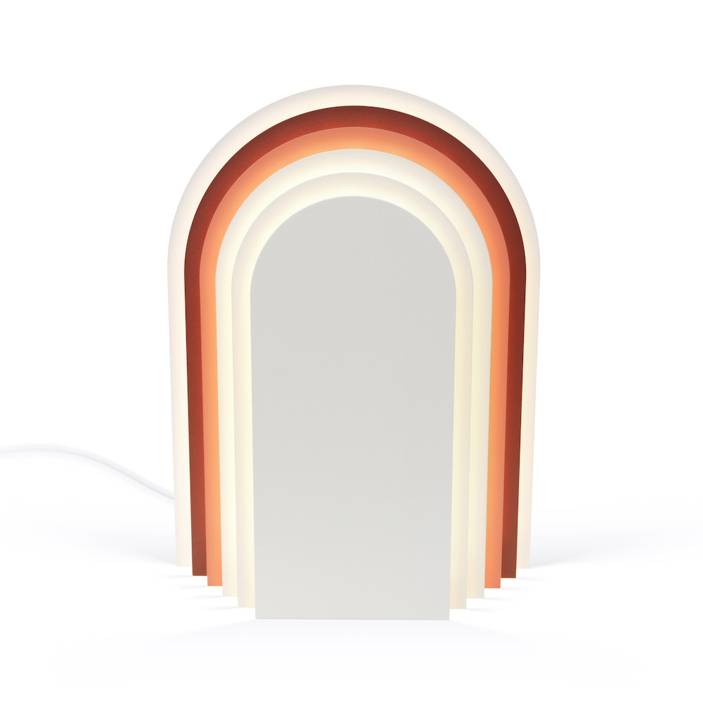 Lampe à poser Cemi 02 en acier laqué par Presse citron studio