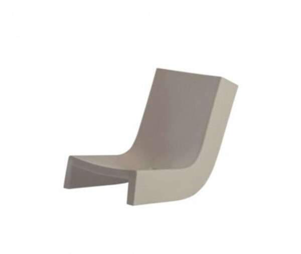 Chaise longue à bascule Twist en polyéthylène par  Prospero Rasulo x SLIDE Studio