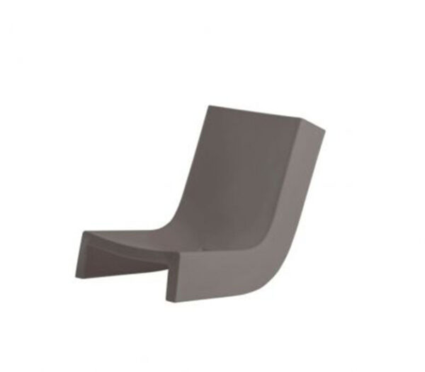 Chaise longue à bascule Twist en polyéthylène par  Prospero Rasulo x SLIDE Studio