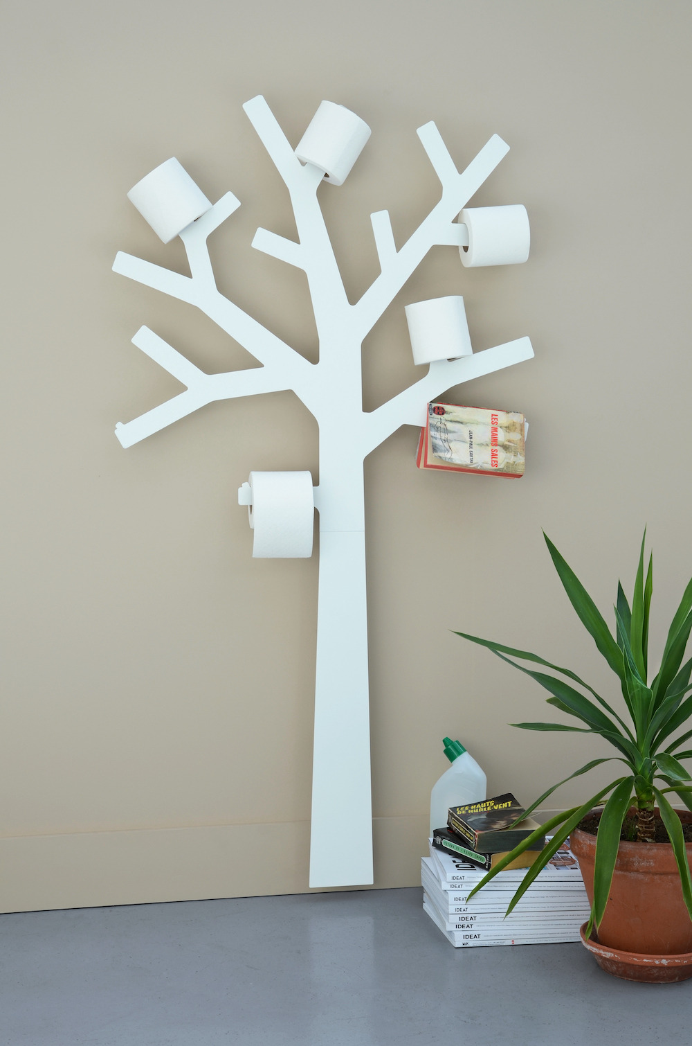 Porte papier Pqtier en acier par Presse citron Studio