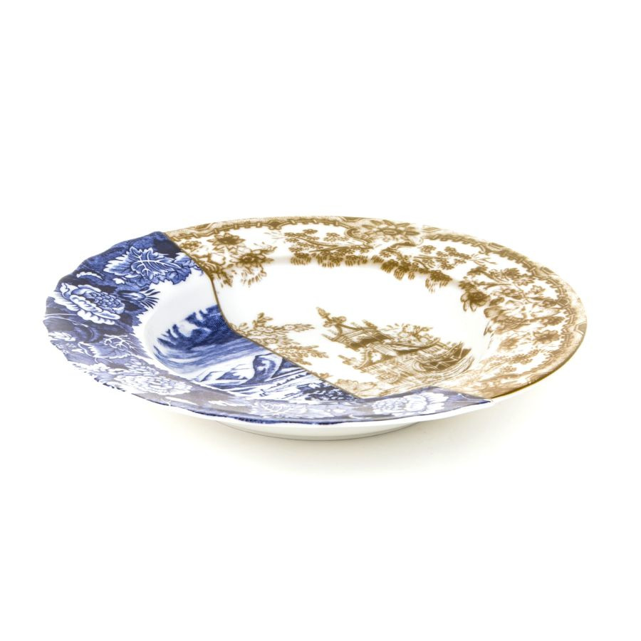 Assiette à Soupe Hybride Sofronia en porcelaine par CTRLZACK x Seletti