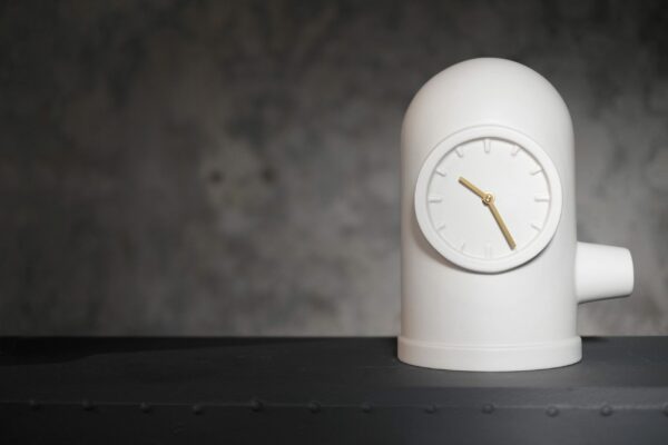 Horloge base en acier par kranen/gille