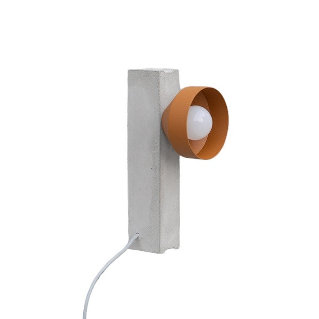Lampe à poser BLOC en béton par +kouple x Gant Lights