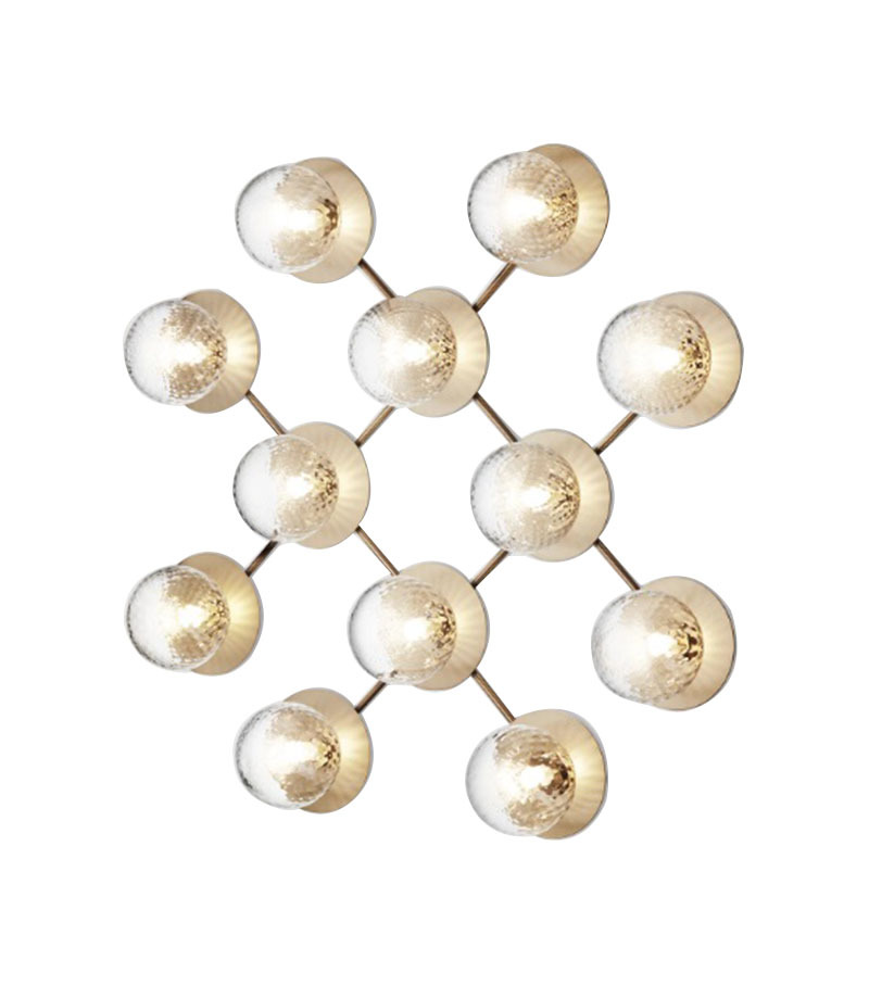Applique Liila base en métal nordique avec abat-jour en verre soufflé Optic clear au design contemporain par Sofie Refer x Nuura