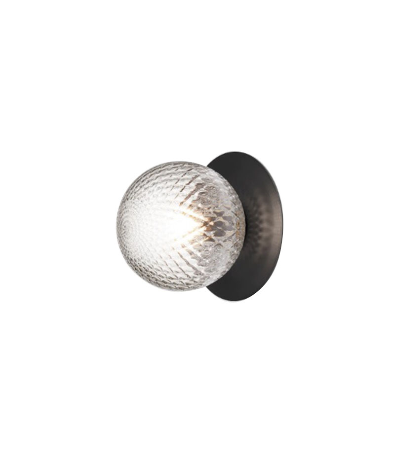 Applique extérieure Liila 1 base en métal avec abat-jour en verre Optic Clear au design contemporain par Sofie Refer x Nuura