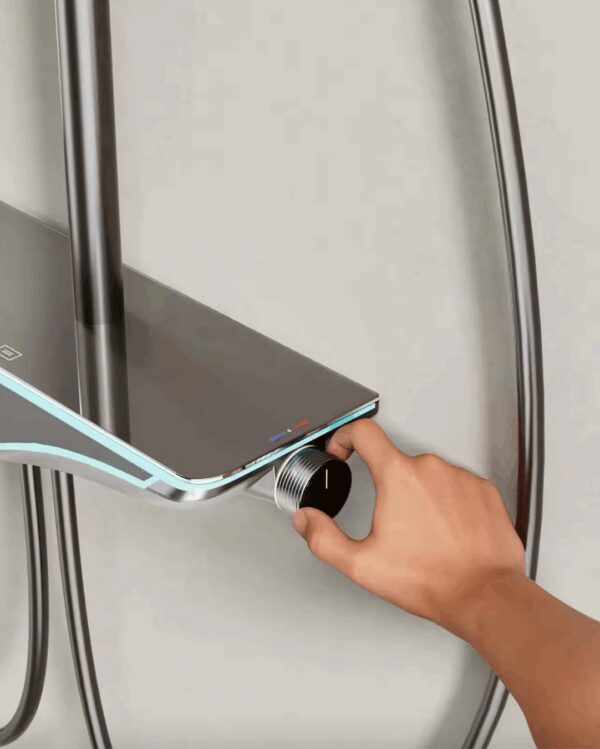 Colonne de douche Nolann thermostatique avec brosse à affichage LED avec tablette et 4 modes de sortie d'eau par Pavao studio