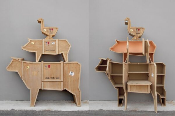 Buffet Sending Animals en forme d'oie par Seletti