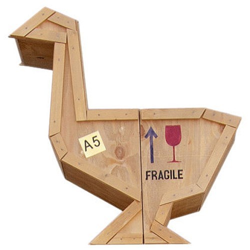 Buffet Sending Animals en forme d'oie par Seletti