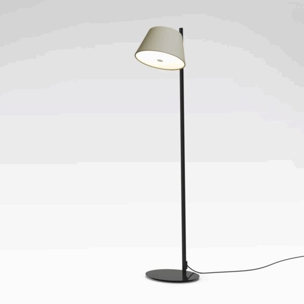 Lampadaire Tam Tam P avec abat-jour orientable par Fabien Dumas - Marset