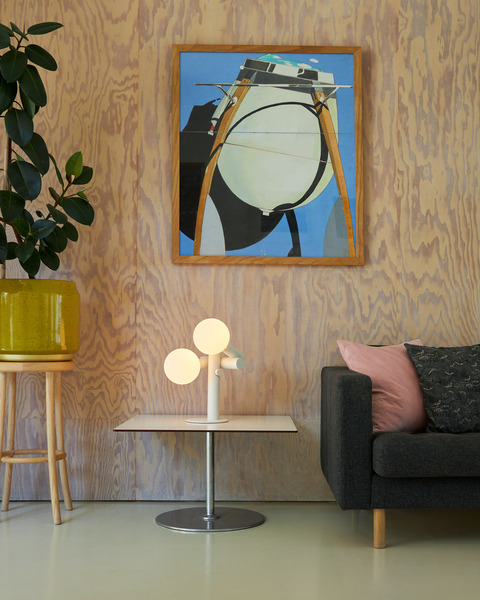 Lampe à poser Echo base en acier de David Weeks au design contemporain x Tala