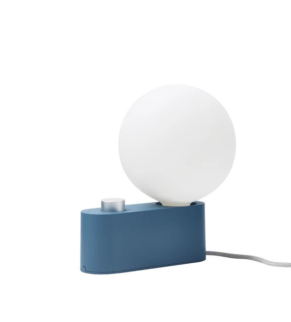 Lampe à poser Alumina base en aluminium avec sphère IV EU de David Weeks au design contemporain x Tala