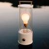 Lampe à poser portable The Muse au design contemporain de Farrow & Ball x Tala