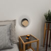Applique Circle Scandinave avec base en métal et bois au design contemporain par Emibig