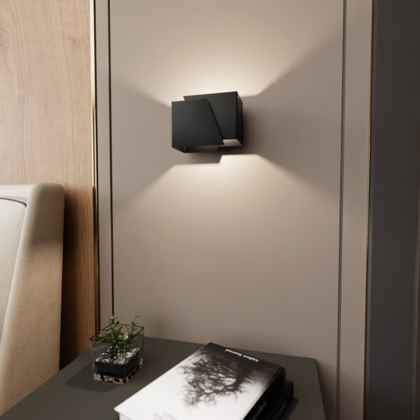 Applique Frost base en métal au design contemporain par Emibig
