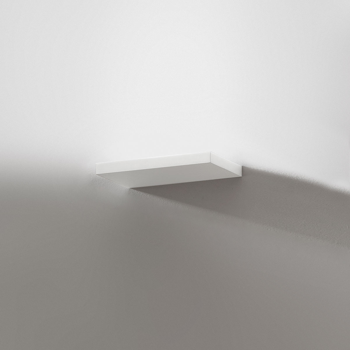 Applique murale Yoana structure en métal avec diffuseur en méthacrylate au design contemporain par Gea Luce