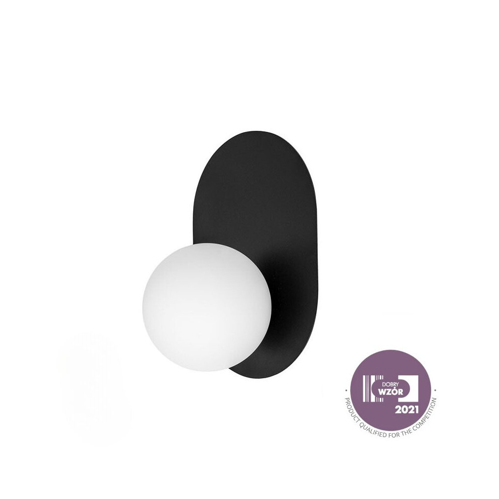 Applique murale Hanea base en métal ovale avec diffuseur en verre blanc opale au design contemporain par Ummo lighting