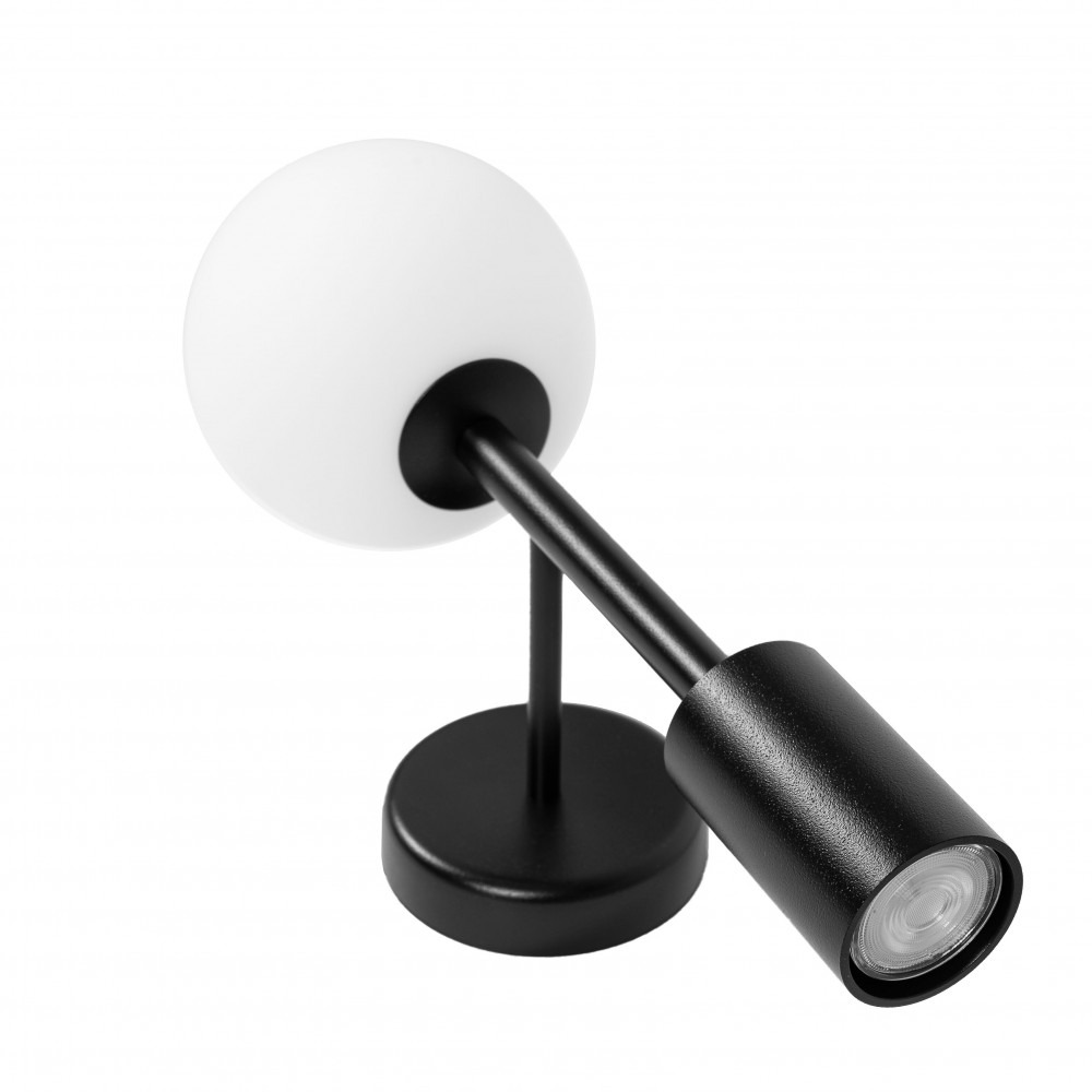 Applique murale Kop base en métal avec diffuseur en boule de verre et tubulaire au design contemporain par Ummo Lighting
