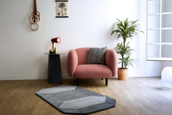 Tapis design BASALTE Small au design graphique par Guillaume Delvigne