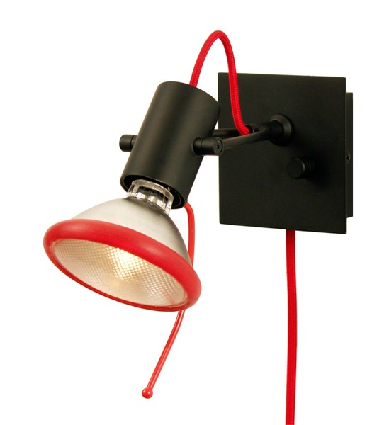 Applique arquée design noir/rouge au design minimaliste