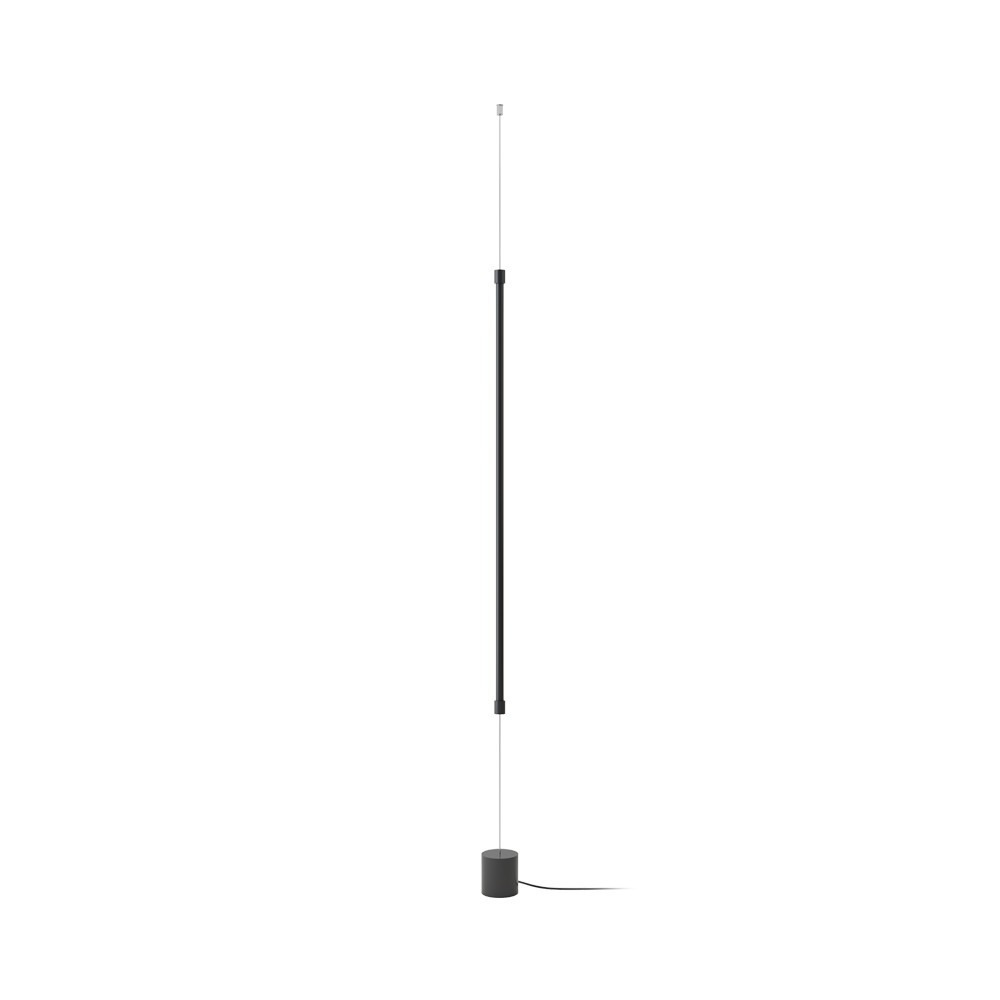 Lampadaire René structure en fer par Robin Lamps