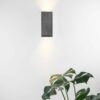 Applique Design B8 Cubic réctangulaire Noir en béton par Gant Light